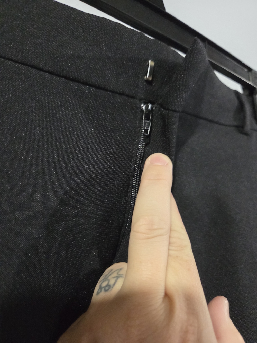 David Taylor Flexslack Dress Pants 42x30 - Picture 4 of 10